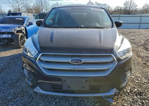 2019 Ford Escape Se z USA, uszkodzony, nr VIN 1FMCU9GD0KUA37605